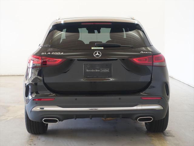 GLA200 d 4MATIC AMGラインパッケージ