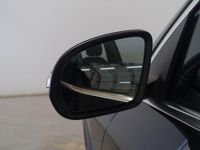 GLA200 d 4MATIC AMGラインパッケージ