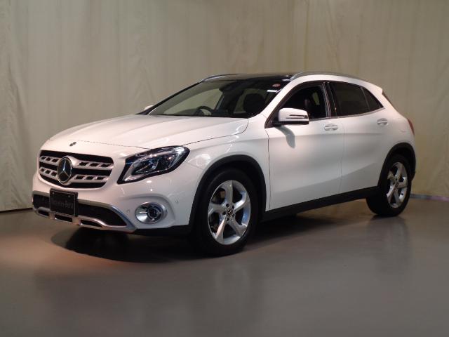 GLA220 4マチック  レーダーセーフティパッケージ・プレミアムパッケージ