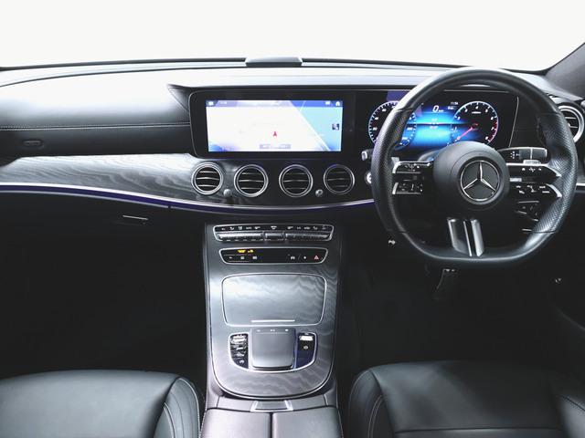 E300 スポーツ フロントメモリーパッケージ エクスクルーシブパッケージ