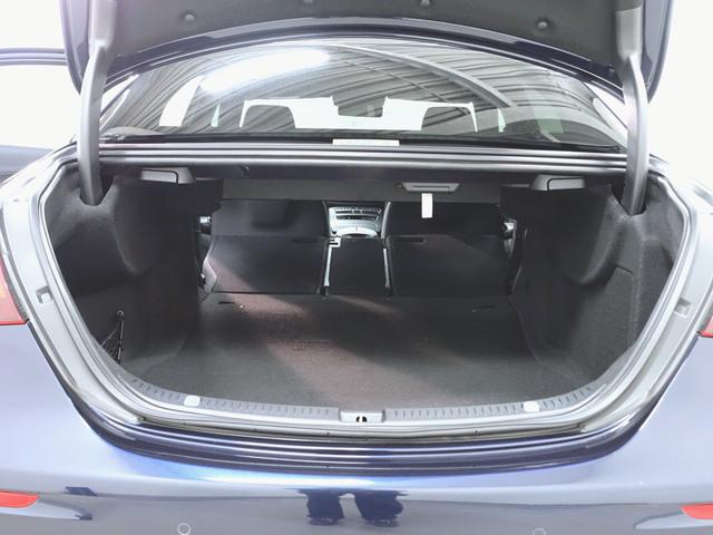 E300 スポーツ フロントメモリーパッケージ エクスクルーシブパッケージ