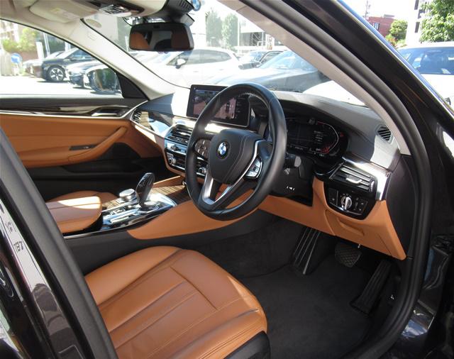 523d xDrive ラグジュアリー エディションジョイ+