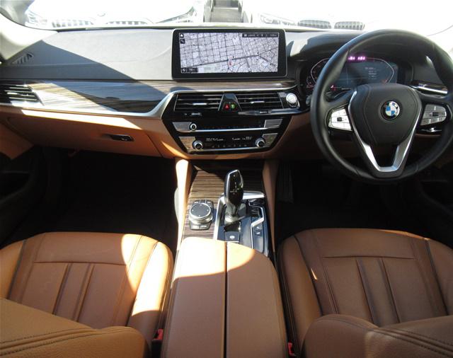 523d xDrive ラグジュアリー エディションジョイ+