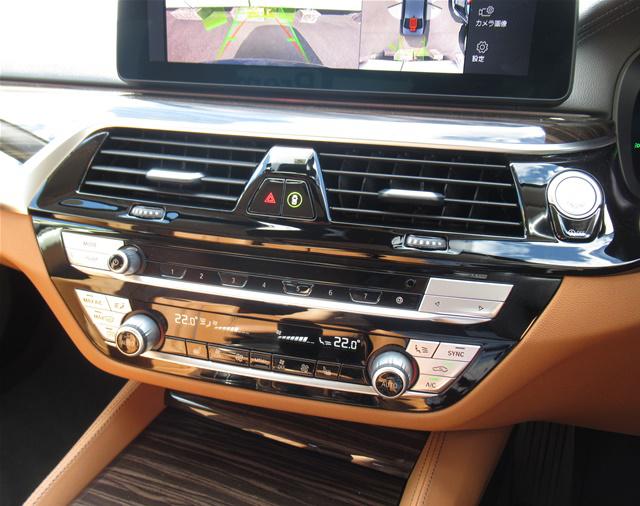 523d xDrive ラグジュアリー エディションジョイ+