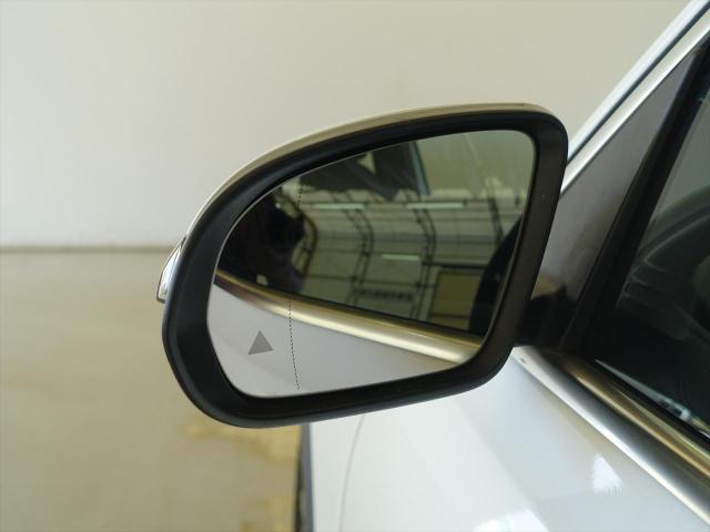 GLB200 d レザーエクスクルーシブパッケージ・アドバンスドパッケージ・ナビゲーションパッケージ