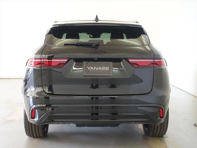 Fペイス R-ダイナミック HSE P400e