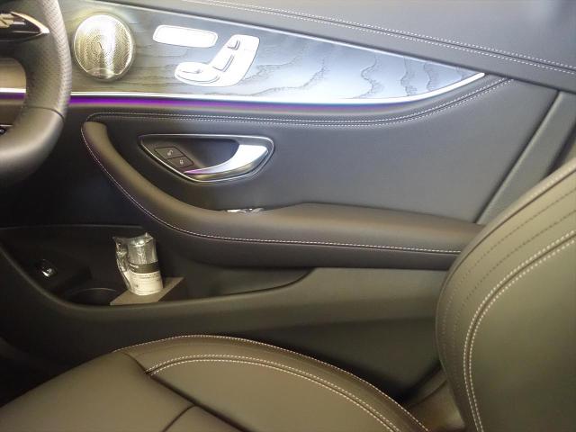 E220 d スポーツ AMGラインインテリアパッケージ・エクスクルーシブパッケージ