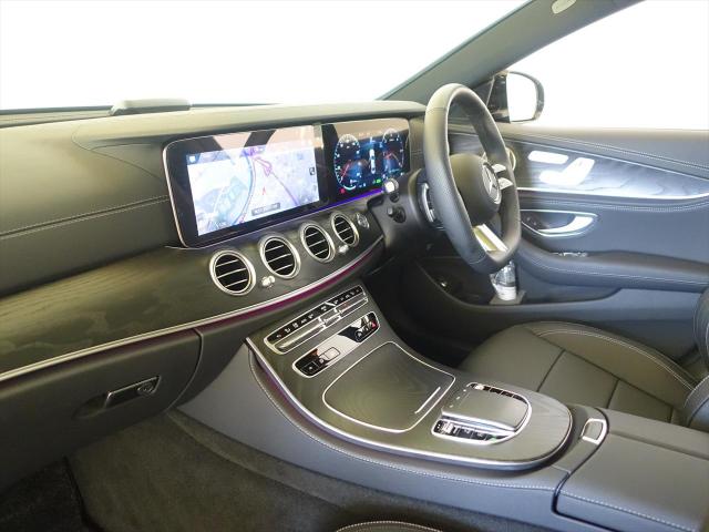 E220 d スポーツ AMGラインインテリアパッケージ・エクスクルーシブパッケージ