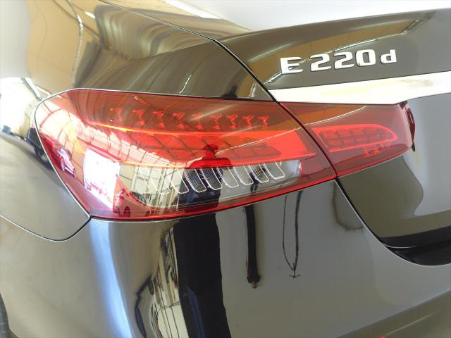 E220 d スポーツ AMGラインインテリアパッケージ・エクスクルーシブパッケージ