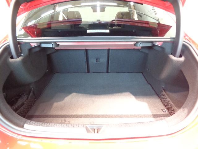 A250 4マチック セダン  AMGライン・レーダーセーフティ・アドバンスド・ナビゲーションパッケージ