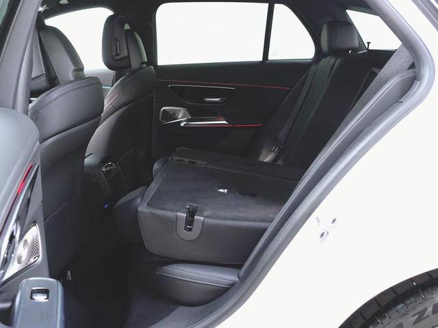 E220 d ステーションワゴン アバンギャルド AMGラインパッケージ  アドバンスドパッケージ  デジタルインテリアパッケージ レザーエクスクルーシブパッケージ