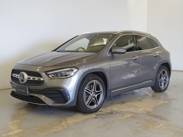 GLA200 d 4MATIC AMGラインパッケージ