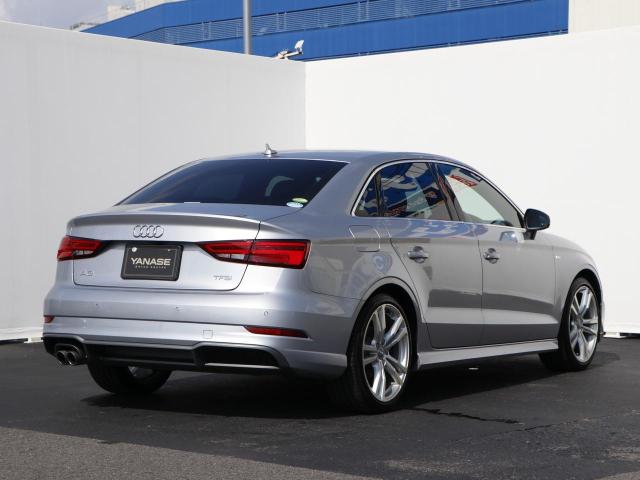 A3 セダン 1.4 TFSI スポーツ