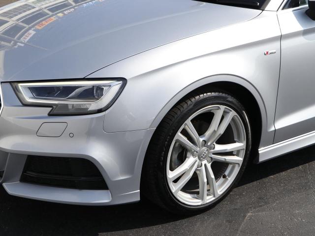 A3 セダン 1.4 TFSI スポーツ