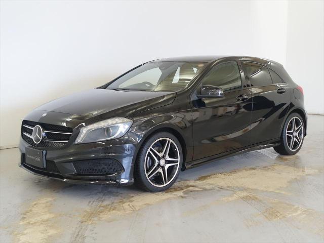 A180 ブルーエフィシェンシー スポーツ AMGエクスクルーシブパッケージ・セーフティパッケージ・ナイトパッケージ