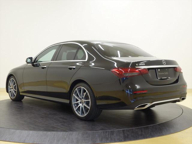 E300 スポーツ エクスクルーシブパッケージ