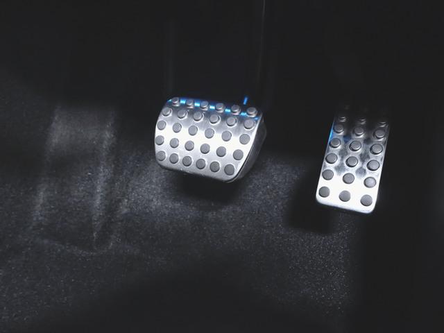 EQA250プラス AMGラインパッケージ アドバンスドパッケージ