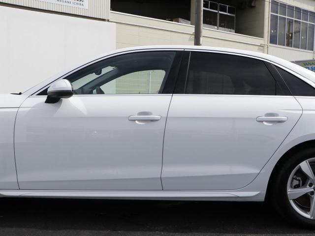 A4 45 TFSI クワトロ アドバンスド