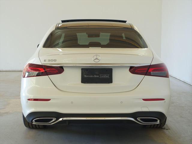 E300 スポーツ エクスクルーシブパッケージ