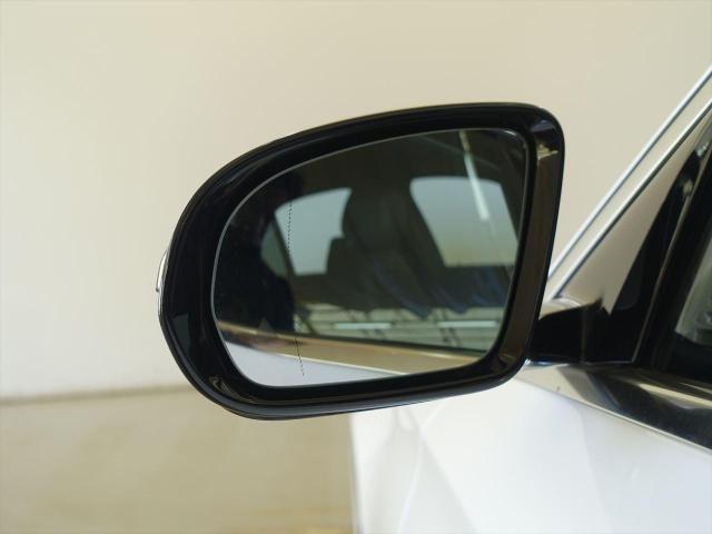 E300 スポーツ エクスクルーシブパッケージ