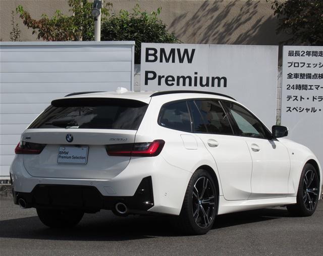 320d xDrive Mスポーツ ツーリング