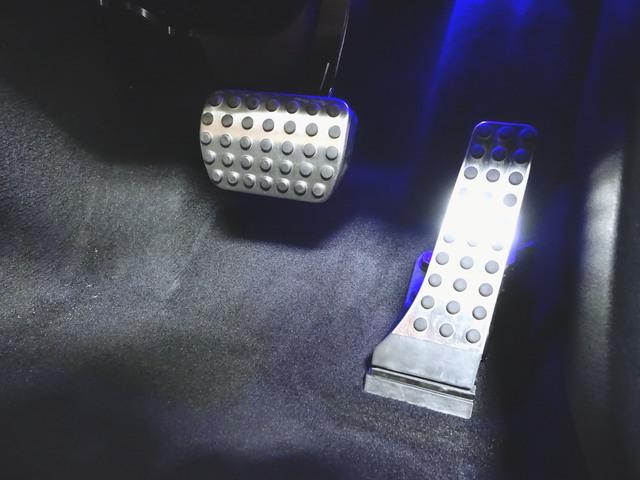 GLC220 d 4マチック AMGラインパッケージ AMGレザーエクスクルーシブパッケージ ドライバーズパッケージ