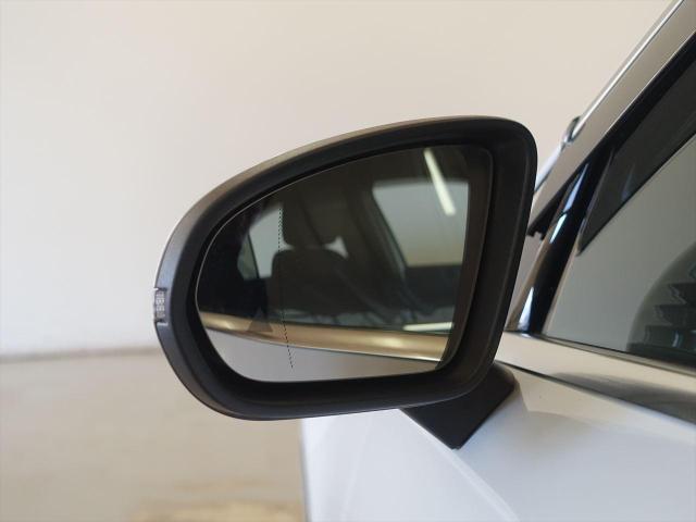 A200 d セダン AMGラインパッケージ