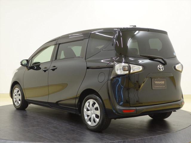 トヨタ シエンタ G 7人乗り