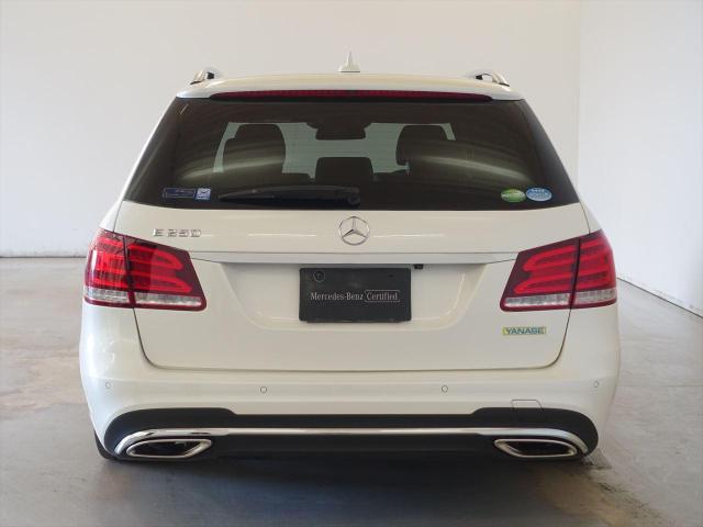 E250 ステーションワゴン アバンギャルド 1stアニバーサリーエディション