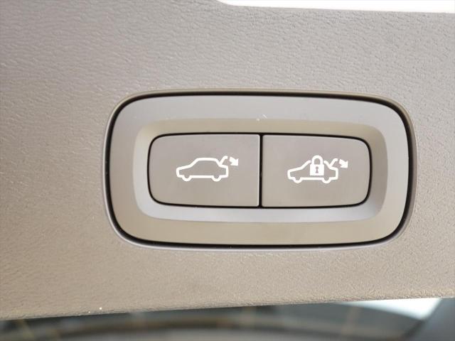 ボルボ V60 T5 インスクリプション