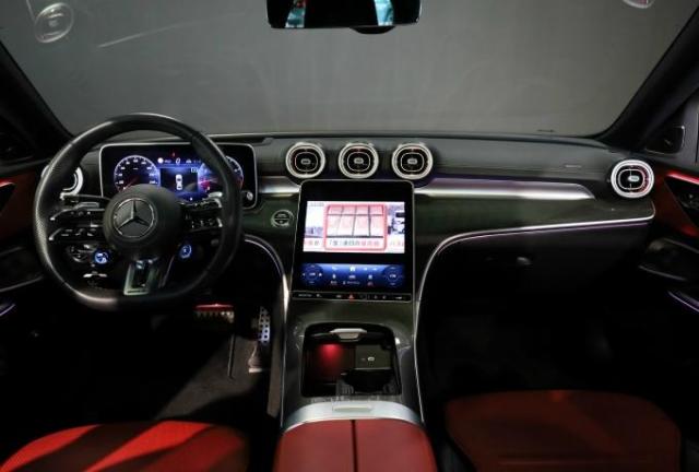 Mercedes-AMG C43 4マチック