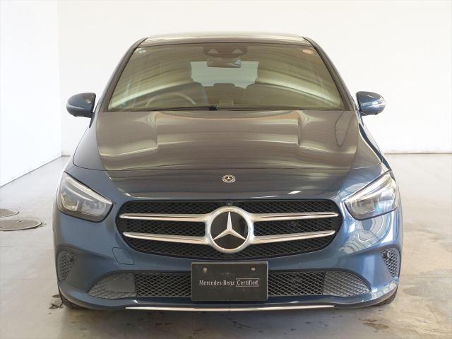 B200 d レザーエクスクルーシブパッケージ・レーダーセーフティパッケージ・アドバンスドパッケージ・ナビゲーションパッケージ