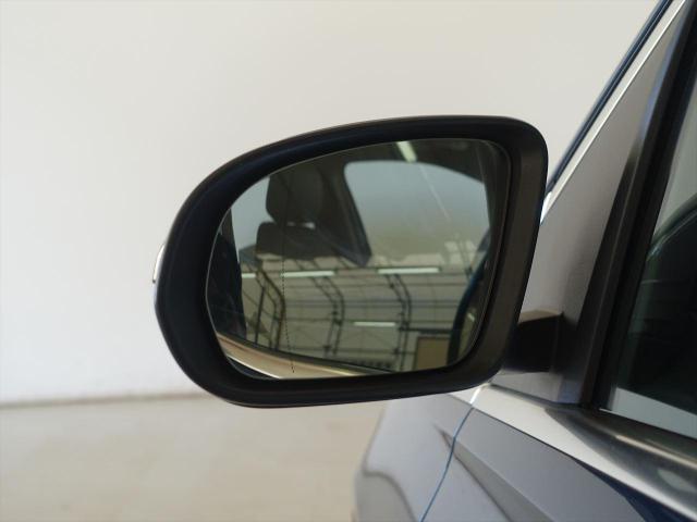 B200 d レザーエクスクルーシブパッケージ・レーダーセーフティパッケージ・アドバンスドパッケージ・ナビゲーションパッケージ