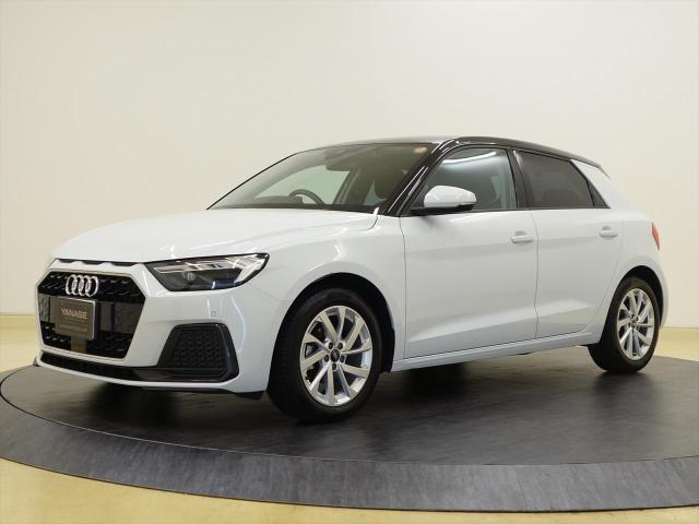 アウディ A1 スポーツバック 25 TFSI アドバンスド コンビニエンス&アシスタンスパッケージ ナビゲーションパッケージ