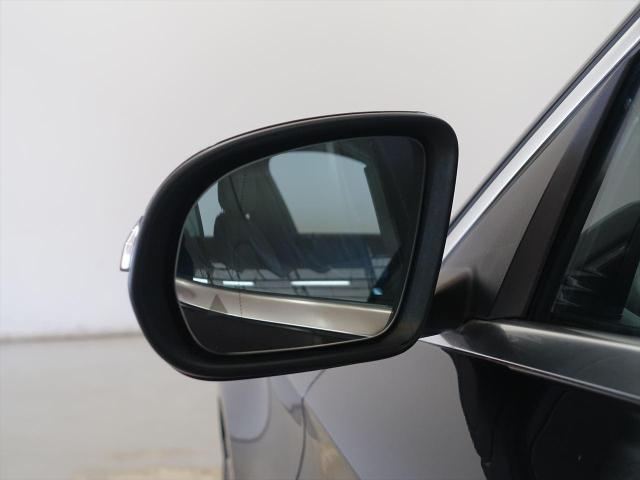 C180 ローレウスエディション レーダーセーフティパッケージ