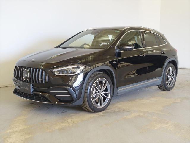 メルセデス‐AMG GLA35 4MATIC AMGパフォーマンスパッケージ・AMGアドバンスドパッケージ