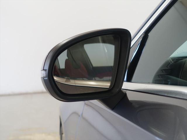 A250 4MATIC セダン AMGライン AMGレザーエクスクルーシブパッケージ・レーダーセーフティパッケージ・アドバンスドパッケージ・ナビゲーションパッケージ