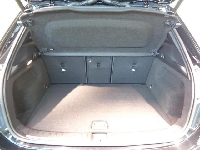 GLA200 d 4マチック  AMGレザーエクスクルーシブパッケージ・アドバンスドパッケージ