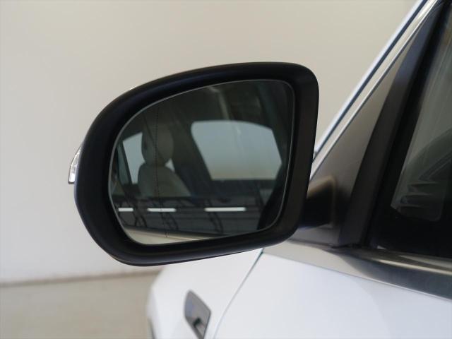 EQC400 4MATIC AMGライン レザーエクスクルーシブパッケージ