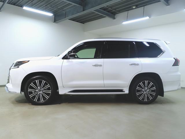 LX570 ブラックシークエンス