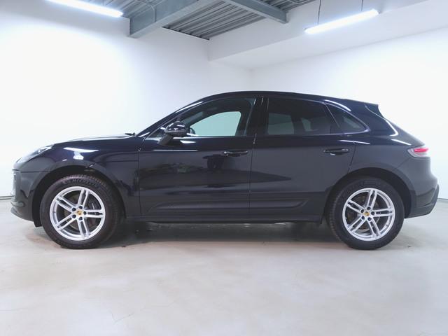 マカン ベースグレード