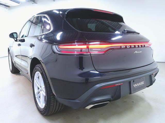 マカン ベースグレード