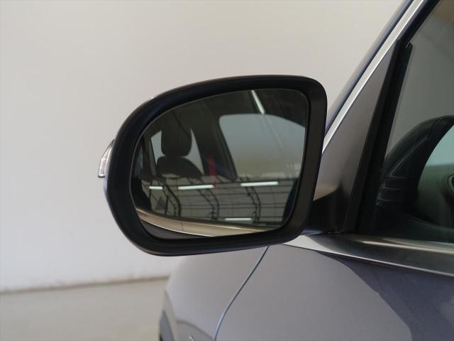 メルセデス‐AMG GLA35 4MATIC