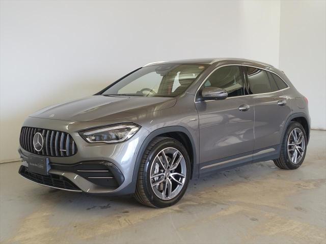 メルセデス‐AMG GLA35 4MATIC