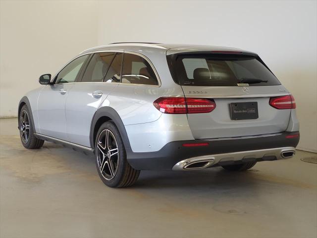 E220 d 4MATIC オールテレイン エクスクルーシブパッケージ