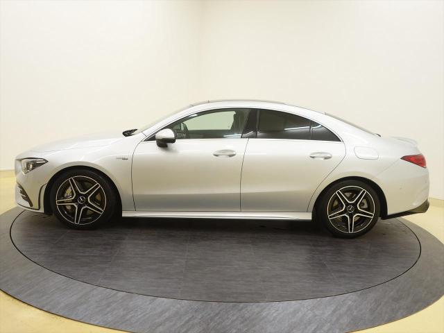AMG CLA35 4マチック AMGパフォーマンスパッケージ AMGアドバンスドパッケージ ナビゲーションパッケージ