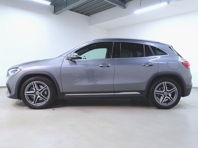 GLA200 d 4マチック AMGライン ナビゲーションパッケージ