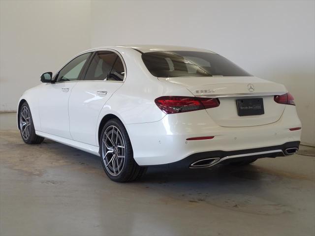 E220 d スポーツ AMGラインインテリアパッケージ・エクスクルーシブパッケージ