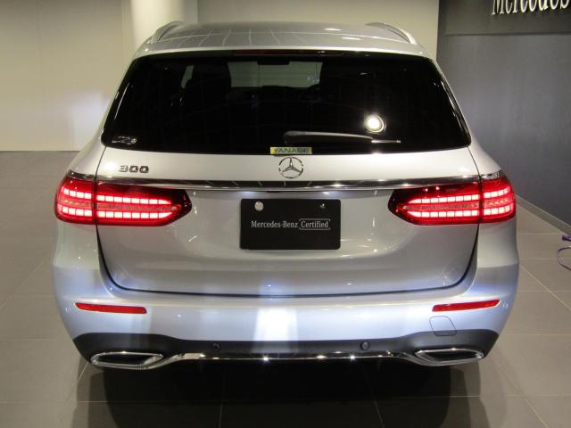 E300 ステーションワゴン スポーツ エクスクルーシブパッケージ