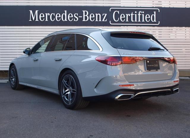 E220 d ステーションワゴン アバンギャルド AMGラインパッケージ・レザーエクスクルーシブパッケージ・アドバンスドパッケージ・デジタルインテリアパッケージ